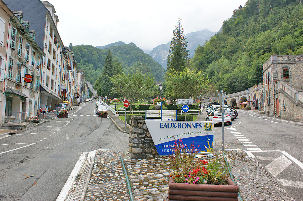 Les Eaux-Bonnes - Gourette - Col d'Aubisque