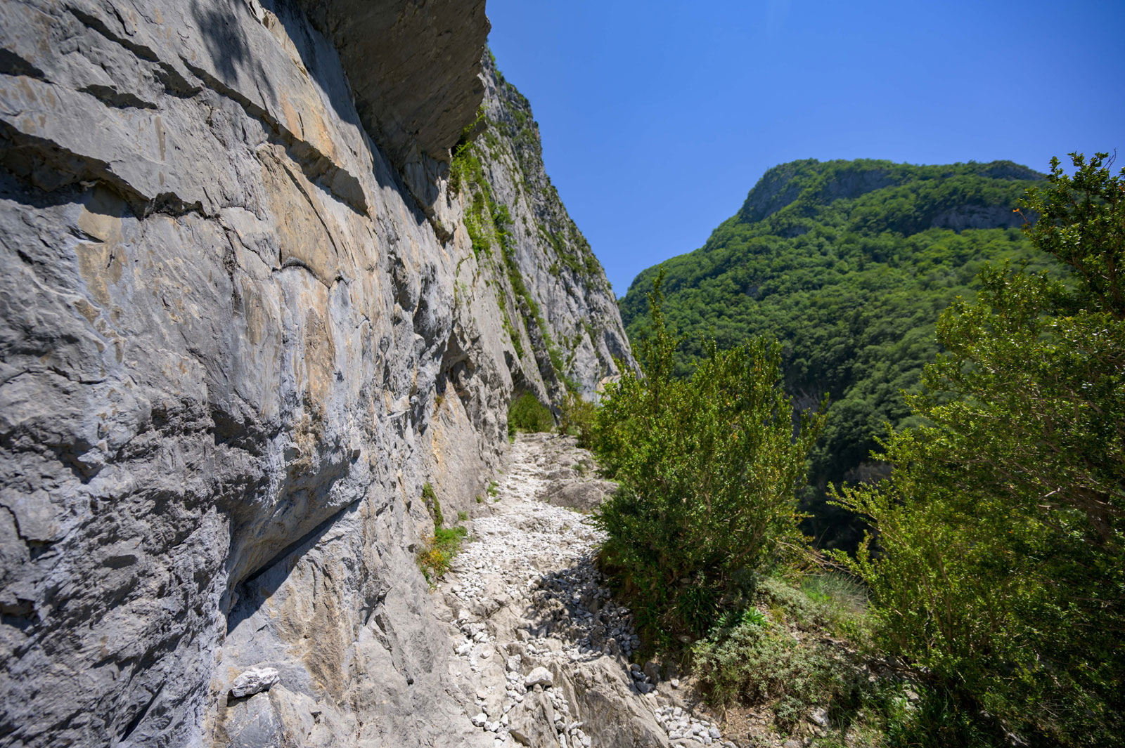 Chemin de la Mâture et Col d'Arras